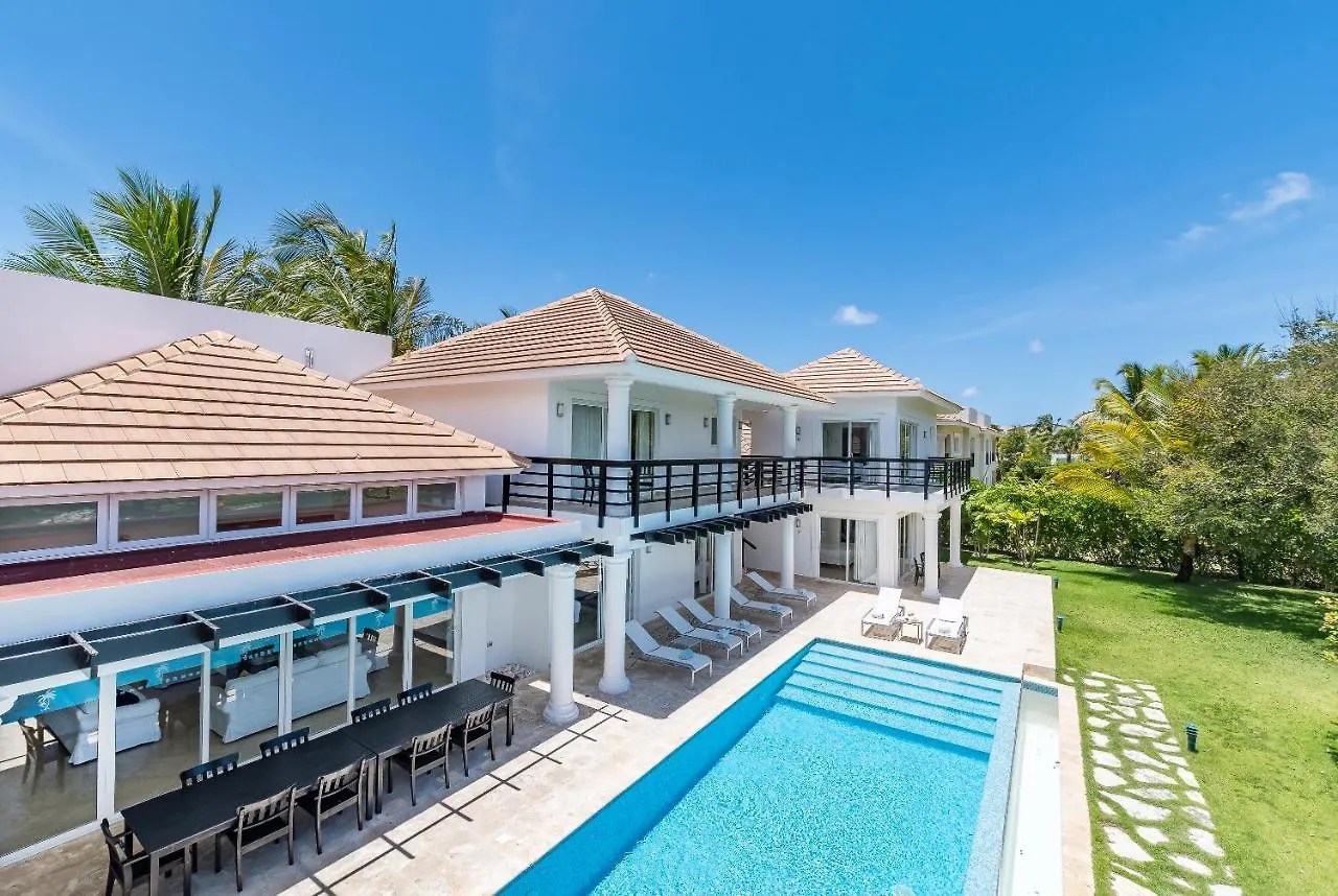 Pool View Villa With Jacuzzi & Chef At Cocotal Golf & Country Club Punta Cana
