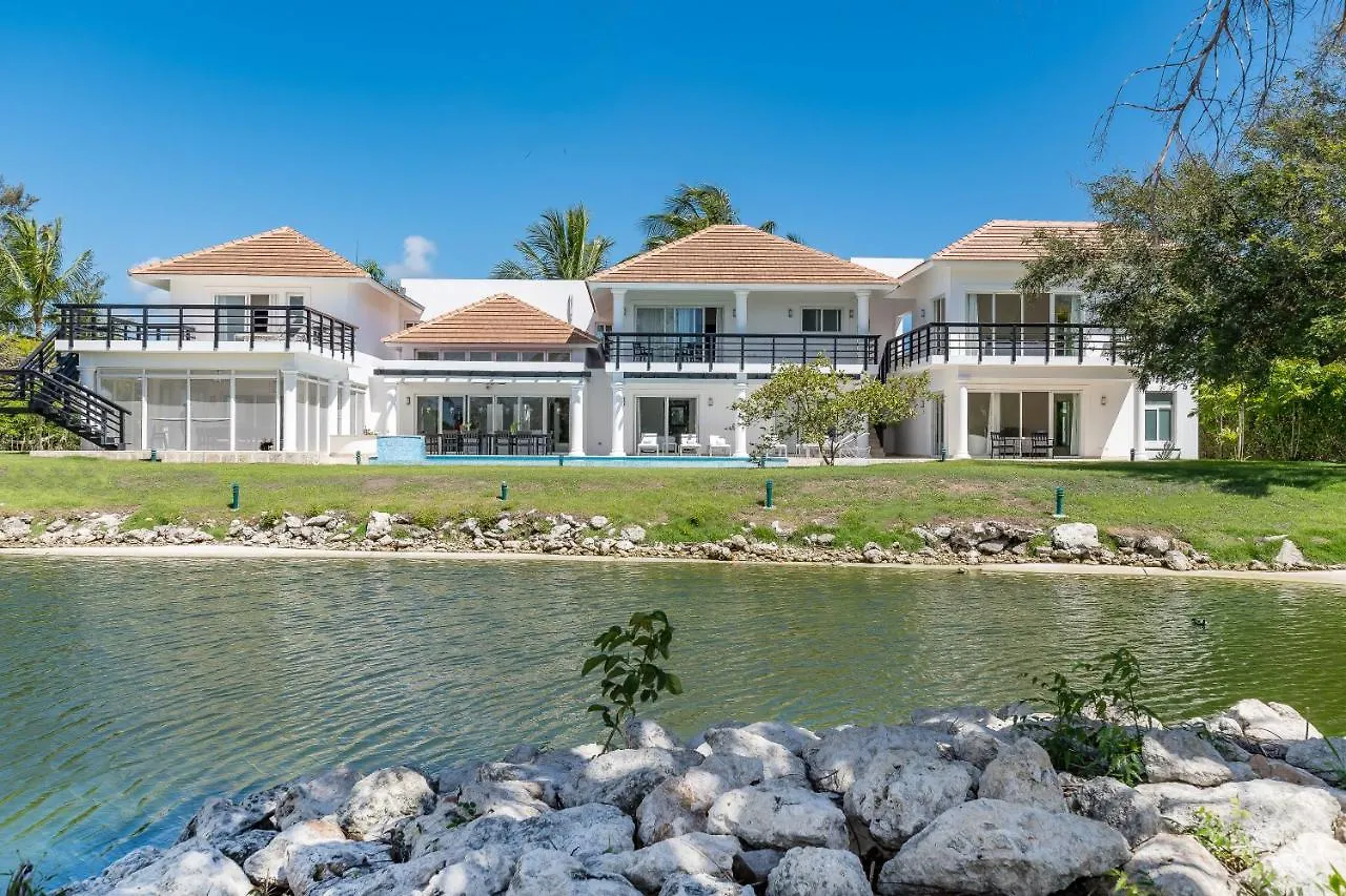 Pool View Villa With Jacuzzi & Chef At Cocotal Golf & Country Club Punta Cana 0*,